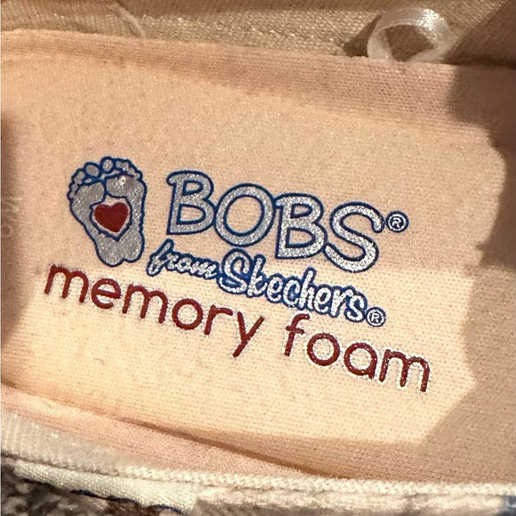 Sketchers Bob Shoes Size 9 - Picture 3 of 5